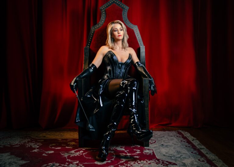 Queen Lily K Dominatrix in her throne